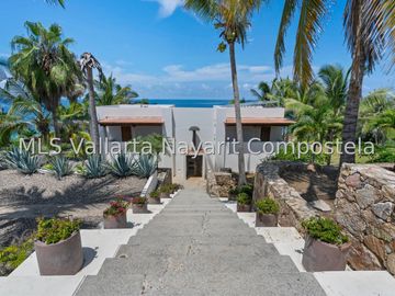 Villa de lujo en venta en Litibu