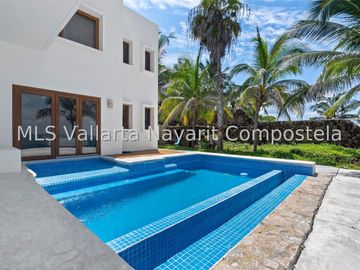 Villa de lujo en venta en Litibu