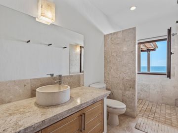 Villa de lujo en venta en Litibu