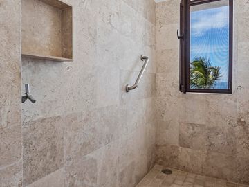 Villa de lujo en venta en Litibu