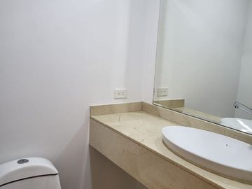 Vendo Suite con Terraza en Quito Tenis