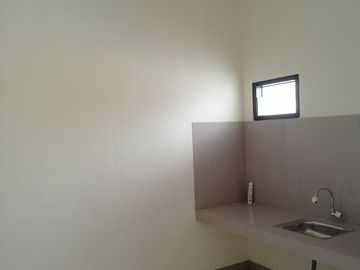 Jual Rumah 2 Lantai Murah Baru 500 Juta-an dekat Cijantung Jakarta