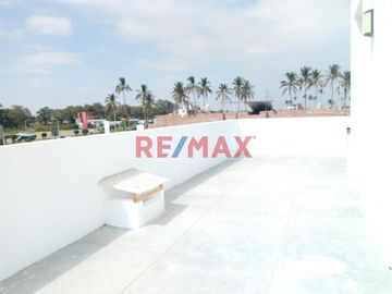 Casa De Estreno En Palmeras De Centenario En Venta. ID:1115126