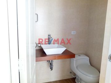 Casa De Estreno En Palmeras De Centenario En Venta. ID:1115126