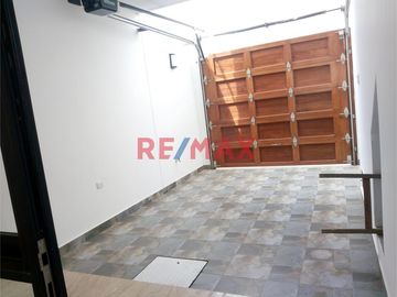 Casa De Estreno En Palmeras De Centenario En Venta. ID:1115126