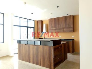 Casa De Estreno En Palmeras De Centenario En Venta. ID:1115126