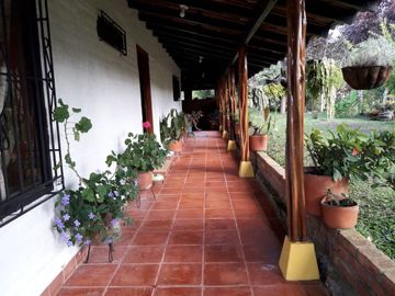 VENTA DE CASA CAMPESTRE EN PAVITAS