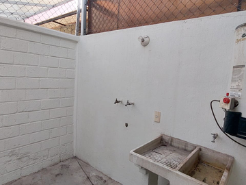¡Casa en Venta en Real del Valle, Tlajomulco! 🏠✨