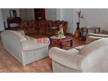 Vendo Casa De 3 Pisos En Buenos Aires Sur - 369 M2 - Con Doble Frente Y Local Comercial -1112156