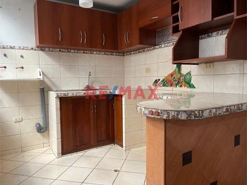 Vendo Departamento En Excelente Ubicacion En Urb. Las Quintanas 57.33-114737