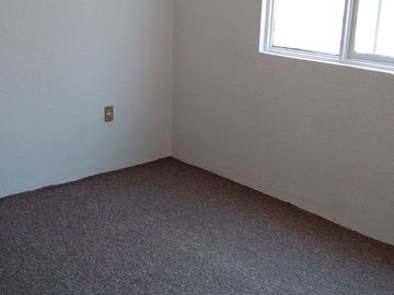 LINDA CASA EN CONDOMINIO AVE. SAN BERNABE A 5 MIN. COLEGIO GREEN HILLS