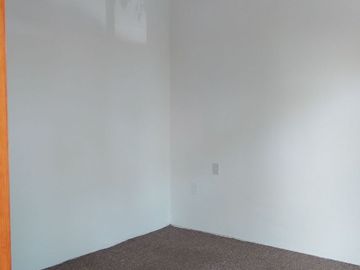 LINDA CASA EN CONDOMINIO AVE. SAN BERNABE A 5 MIN. COLEGIO GREEN HILLS