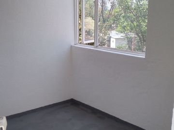 LINDA CASA EN CONDOMINIO AVE. SAN BERNABE A 5 MIN. COLEGIO GREEN HILLS