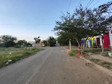 Vivienda unifamiliar de una recamara en Los Juncos Tlajomulco