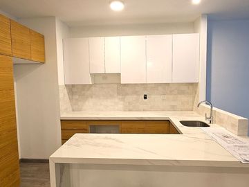 DUPLEX DE EXTRENO DE 3 DORM CON VISTA A PARQUE EN LA MEJOR ZONA DE MIRAFLORES