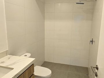 DUPLEX DE EXTRENO DE 3 DORM CON VISTA A PARQUE EN LA MEJOR ZONA DE MIRAFLORES