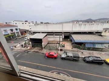 EN VENTA EDIFICIO RENTERO EN LAS CALLES GUERRERO MARTINEZ ENTRE BRASIL Y CUENCA, GUAYAQUIL