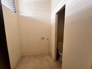 EN VENTA EDIFICIO RENTERO EN LAS CALLES GUERRERO MARTINEZ ENTRE BRASIL Y CUENCA, GUAYAQUIL