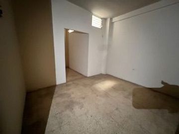 EN VENTA EDIFICIO RENTERO EN LAS CALLES GUERRERO MARTINEZ ENTRE BRASIL Y CUENCA, GUAYAQUIL