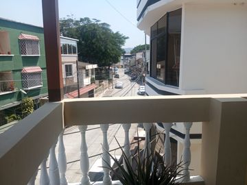 VENDO CASA RENTERA, ALBORADA 6 ETAPA, GUAYAQUIL, ECUADOR