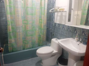 VENDO CASA RENTERA, ALBORADA 6 ETAPA, GUAYAQUIL, ECUADOR