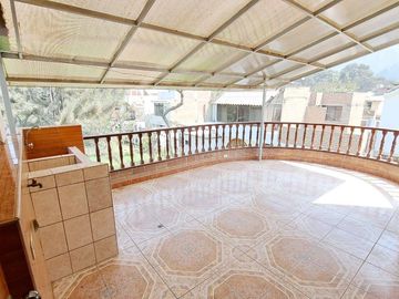 VENTA DE CASA EN URB. LOS GIRASOLES, CHACLACAYO