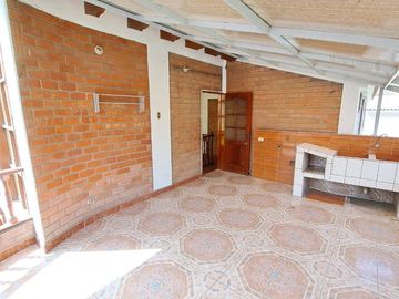 VENTA DE CASA EN URB. LOS GIRASOLES, CHACLACAYO