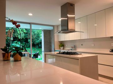 46910 Casa en Arriendo Vereda El Peñasco