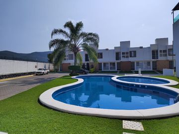CASA EN VENTA OLIVOS TEZOYUCA CON ROOF GARDEN Y PARQUE ACUATICO