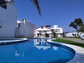 CASA EN VENTA OLIVOS TEZOYUCA CON ROOF GARDEN Y PARQUE ACUATICO