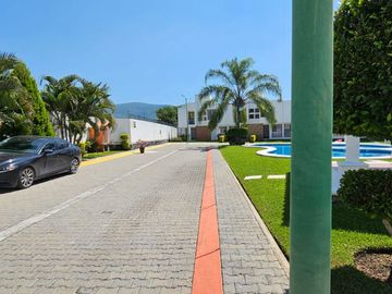CASA EN VENTA OLIVOS TEZOYUCA CON ROOF GARDEN Y PARQUE ACUATICO
