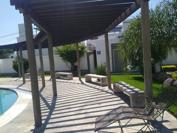 CASA EN VENTA OLIVOS TEZOYUCA CON ROOF GARDEN Y PARQUE ACUATICO