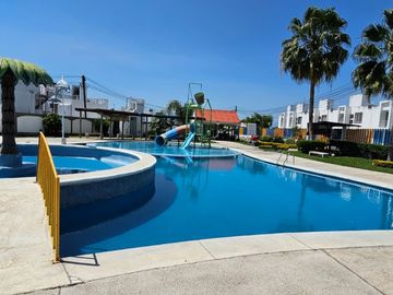 CASA EN VENTA OLIVOS TEZOYUCA CON ROOF GARDEN Y PARQUE ACUATICO