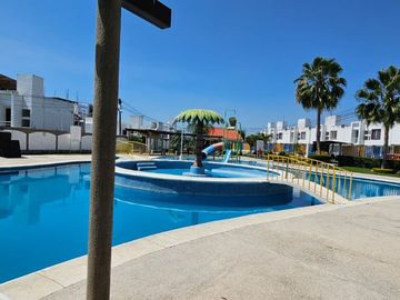 CASA EN VENTA OLIVOS TEZOYUCA CON ROOF GARDEN Y PARQUE ACUATICO