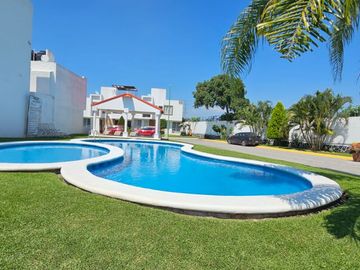 CASA EN VENTA OLIVOS TEZOYUCA CON ROOF GARDEN Y PARQUE ACUATICO