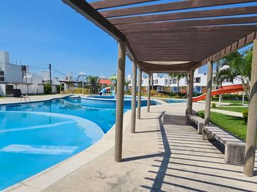 CASA EN VENTA OLIVOS TEZOYUCA CON ROOF GARDEN Y PARQUE ACUATICO