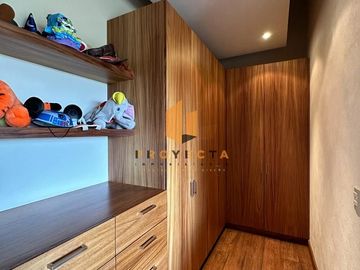 CASA EN VENTA EN CAMPO DE GOLF ALTOZANO