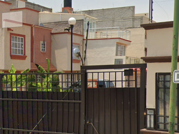 CASA EN FRACC LAS AMERICAS, ECATEPEC DE MORELOS , EDO DE MEX.