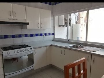 SE VENDE BONITA CASA