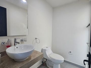 CASA en Venta 3 Recámaras, Residencial Rancho Viejo, Priv. Terrazas, Gran Peñón, SLP.
