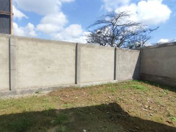 Venta casa Urbanizacion Porton del Rio Daule Guayaquil