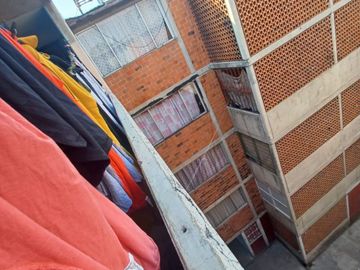 VENDO DEPARTAMENTO EN JARDINES DE MORELOS, ECATEPEC (CESION INMEDIATA)