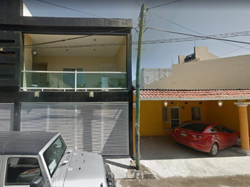 HERMOSA CASA MADREAS CAMPECHE !!!!!