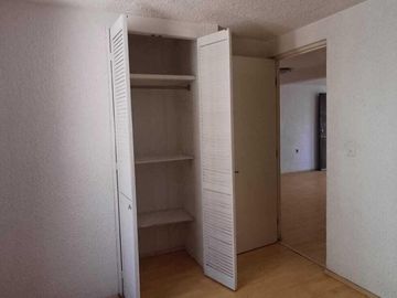 25-208 Venta Departamento Lago Urmiauh, Anáhuac I, IH
