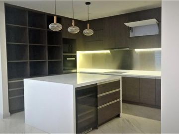 For Rent Casa Domaine Apartment, 4 Bedroom Size 277sqm Furnished – Strategic Location In Jakarta Pusat