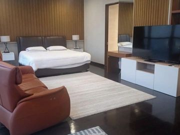 For Rent Casa Domaine Apartment, 4 Bedroom Size 277sqm Furnished – Strategic Location In Jakarta Pusat