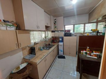 Income Generating House for Sale in Matumbo Lapulapu Cebu
