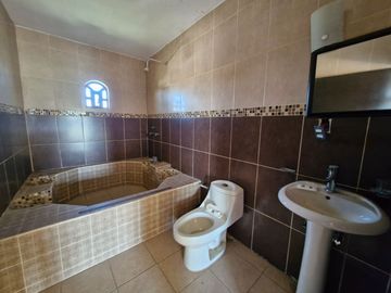 VENTA DE CASA HABITACIÓN EN POTRERO LA ISLA, EL SALTO, JALISCO