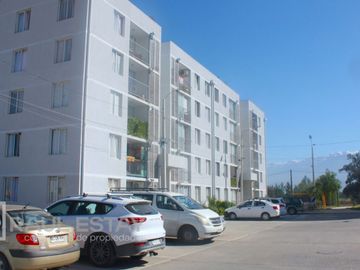 Vendemos Dpto. en Condominio con estacionamiento privado