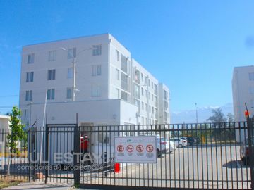 Vendemos Dpto. en Condominio con estacionamiento privado
